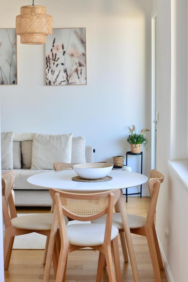 Modern & Stylish Close To Centre Appartement Wenen Buitenkant foto