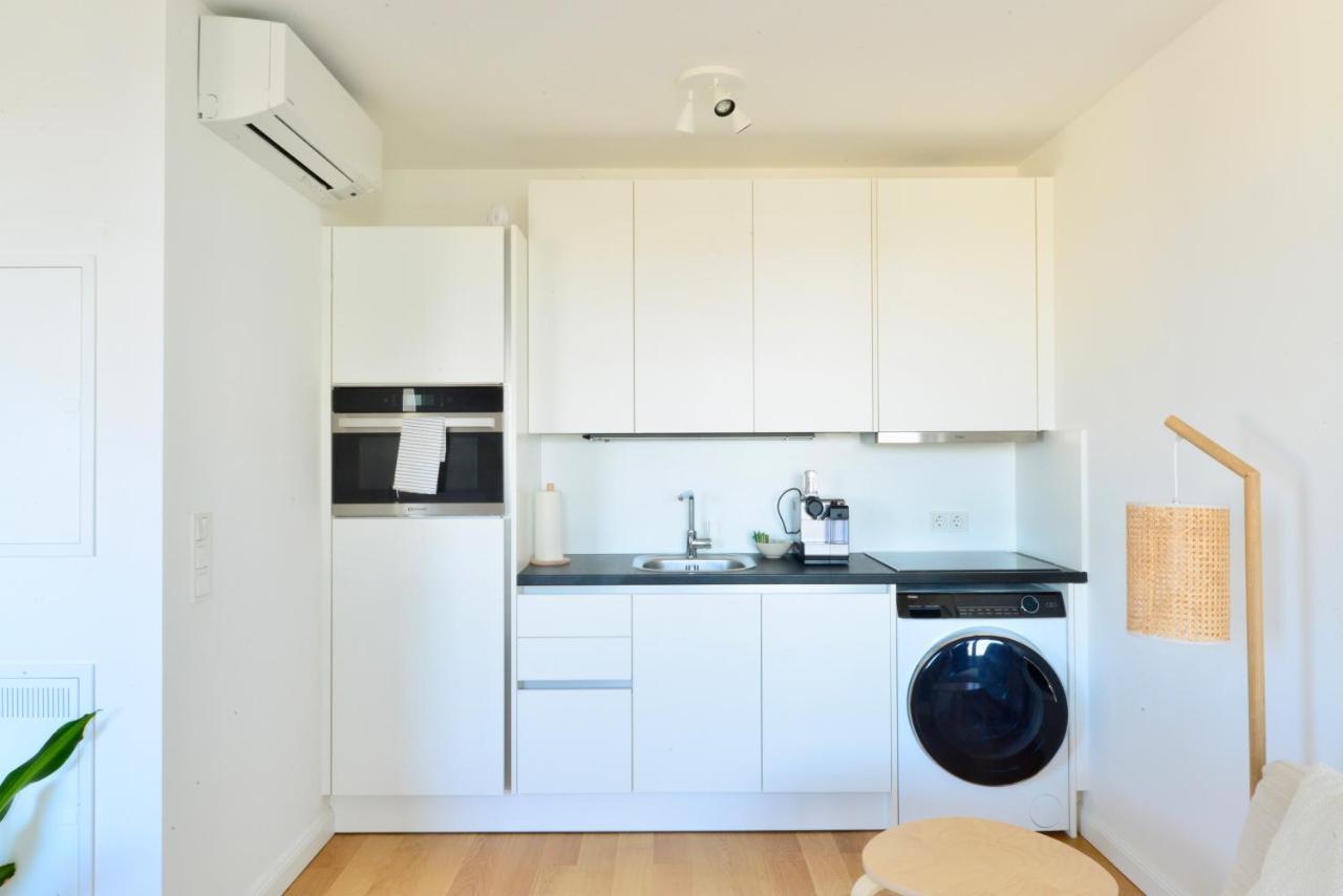 Modern & Stylish Close To Centre Appartement Wenen Buitenkant foto