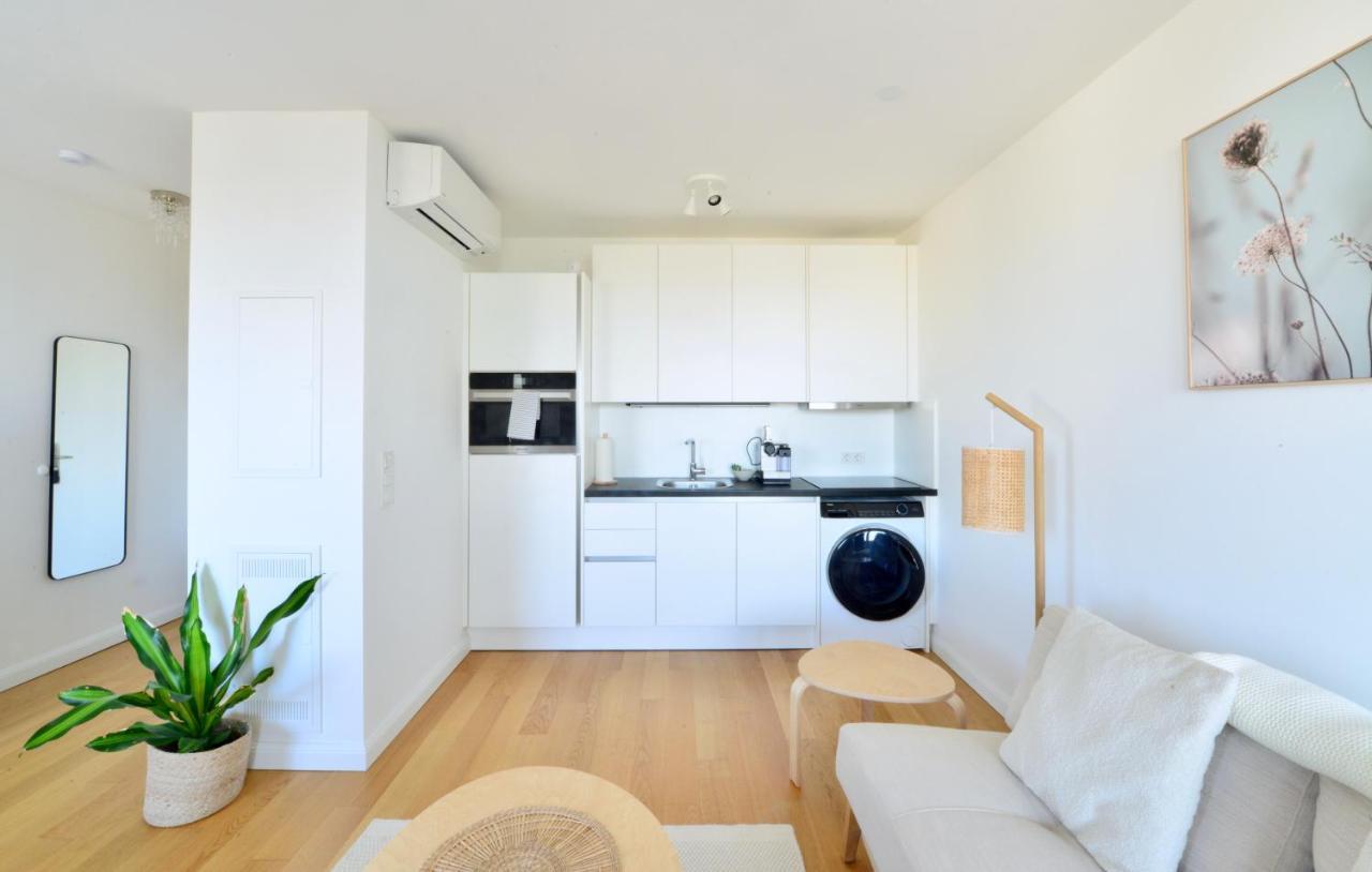 Modern & Stylish Close To Centre Appartement Wenen Buitenkant foto